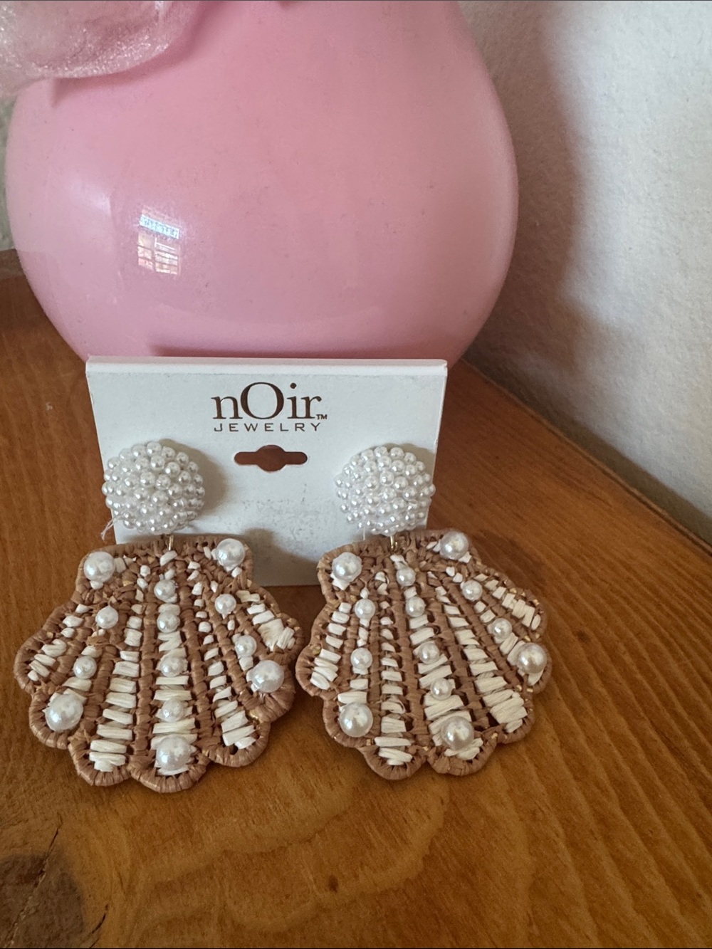 nOir Jewelry Pink and Cream Woven Pearl Seashell Drop Earrings